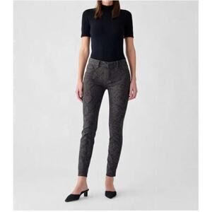 NWT DL1961 Jeans / Black-Snakeskin Pattern / Size 31